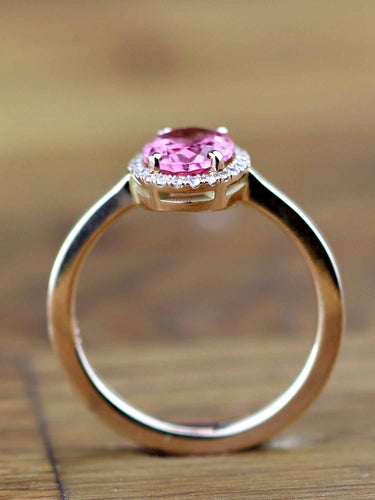 Pinkfarbener Turmalin mit 0,11ct Brillanten